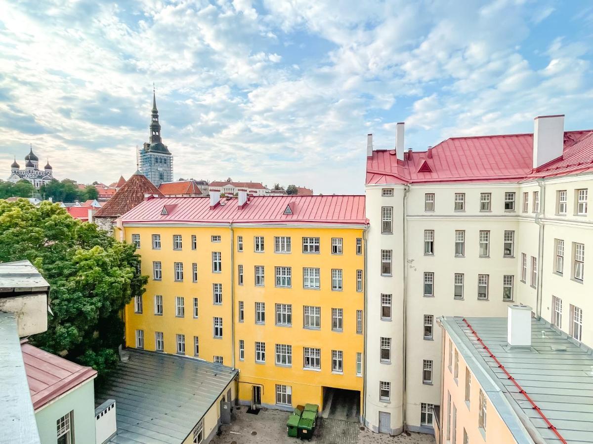 Old Town - Suur Karja Apartment Reval Esterno foto